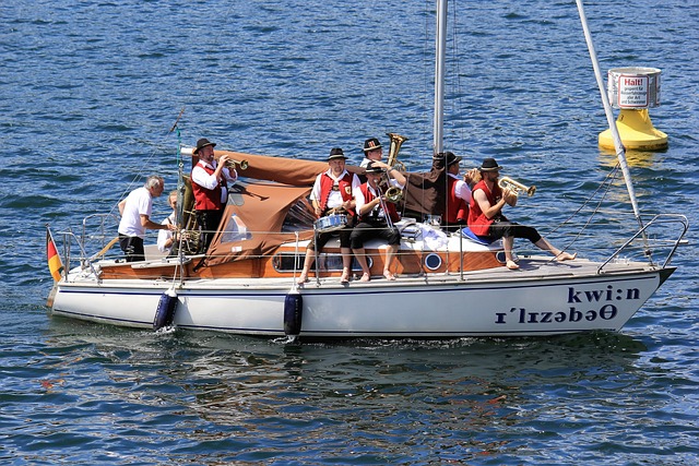 並確保情況 並確保情況